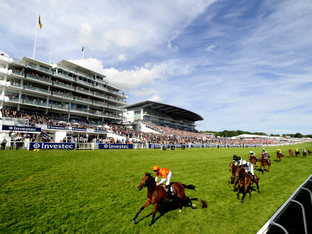 Check out the steamers and drifters from the card at Epsom